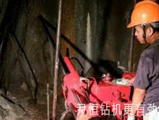 10月份ZLJ煤矿探水钻机销量1-3名，煤矿探水钻机客户遇到了尹恒